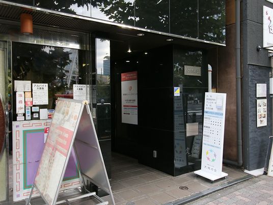 店舗風のエントランス  