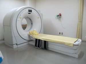 CT検査室の機器  