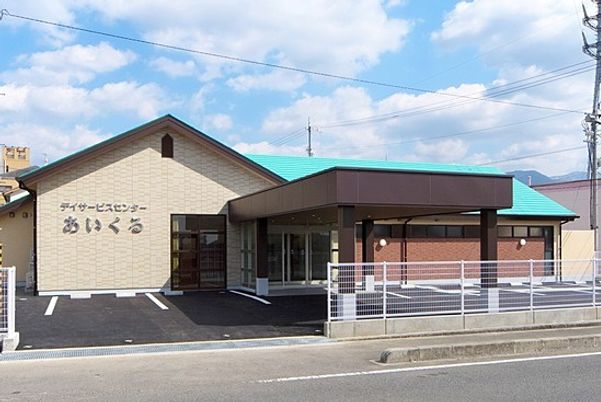 施設の外観