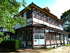 歴史ある建物の外観  