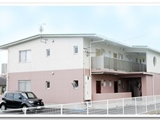 明るい外観  
