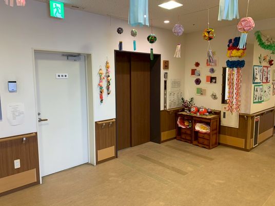 装飾された廊下