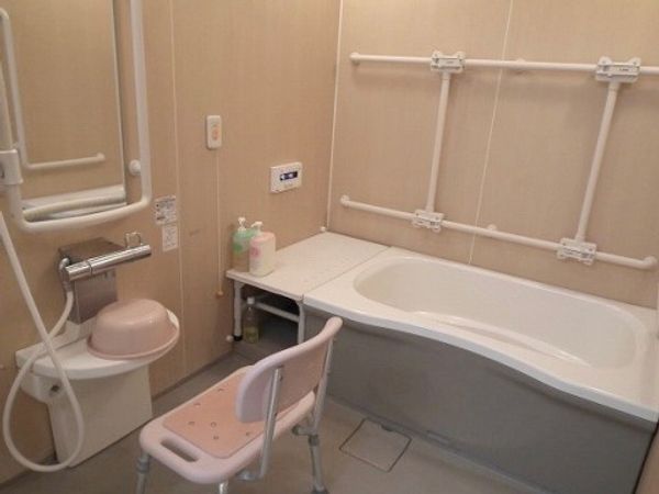 バリアフリー浴室設備