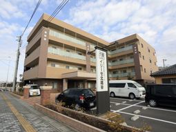 清潔感ある外観の建物