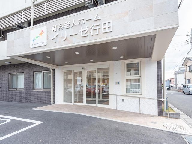 外観エントランス