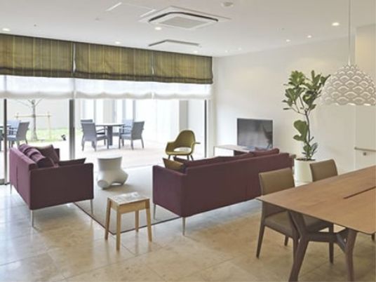 快適な共有ラウンジ