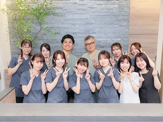 スタッフ集合の受付前  