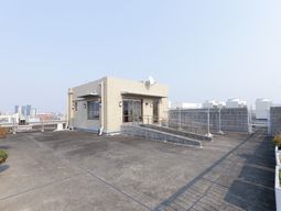 屋上庭園の外観