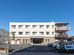 3階建ての外観