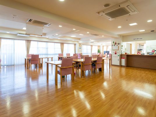 広々とした食堂