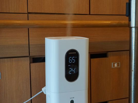 除湿機動作中