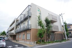 清潔感のある建物の外観