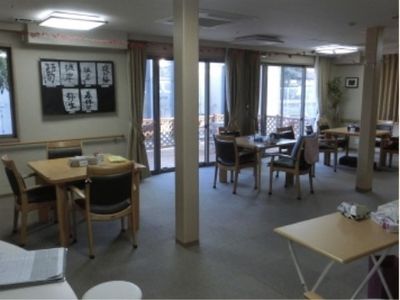 広々とした職員ダイニングエリア
