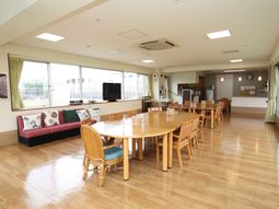 広々共有スペースダイニング