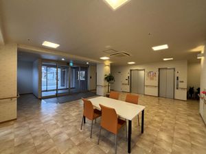 広々とした廊下