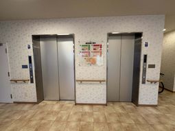 2基のエレベーター