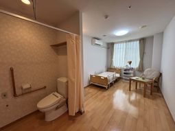 明るい室内の居室