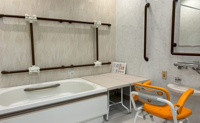 バリアフリーの浴室