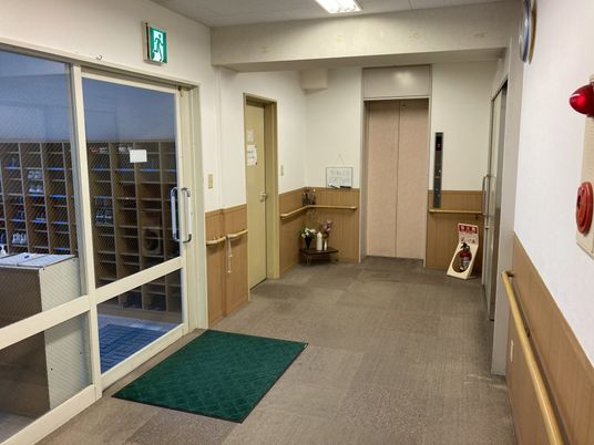 広い廊下