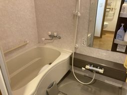機能的な浴室