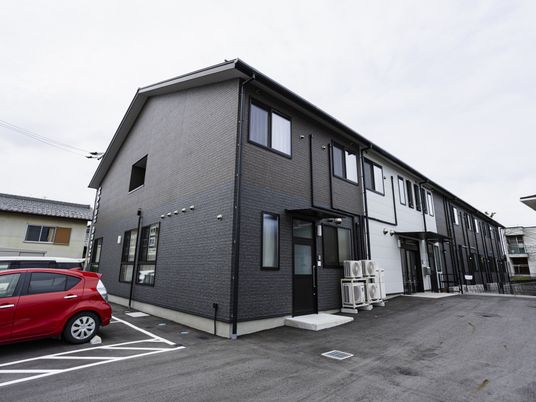 駐車場のある建物