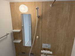 機能的な浴室