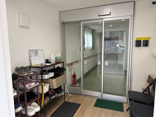 靴棚と廊下のある場所