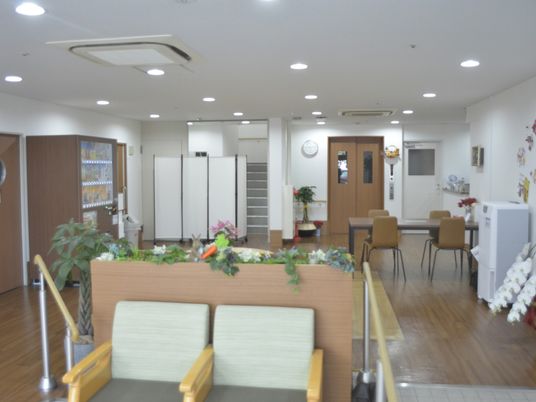 広々とした廊下