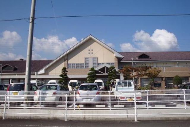 広々とした外観