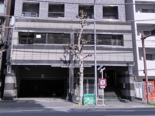 建物の外観  