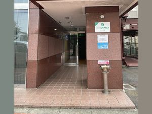 建物のエントランス  