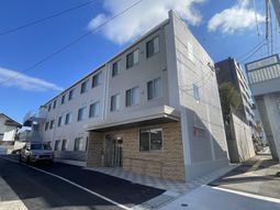 3階建ての建物
