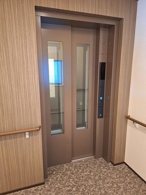 安全な移動が可能なエレベーター