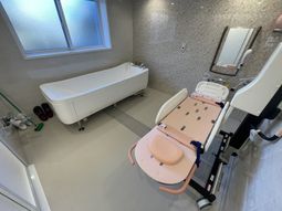 清潔な浴室