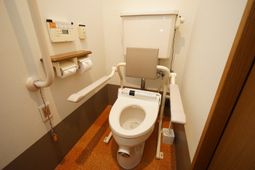 バリアフリートイレ