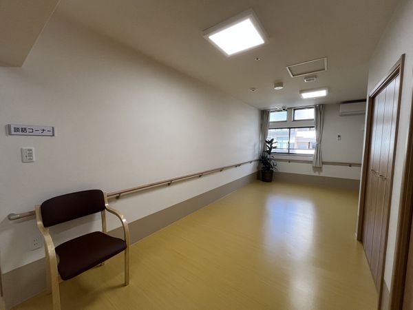 広々とした廊下