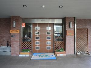エントランスの入口風景