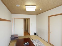 清潔な和室の居室