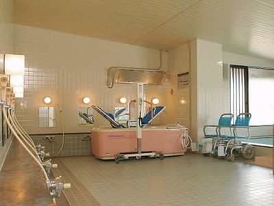 清潔な浴室設備