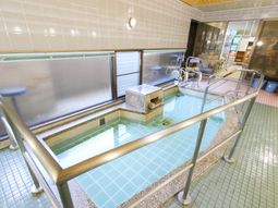 清潔な浴室設備