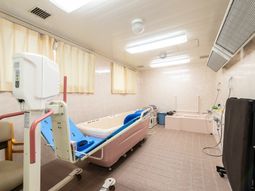 清潔な浴室設備