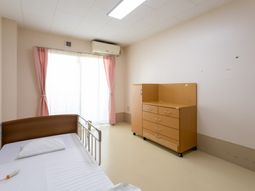シンプルな洋室