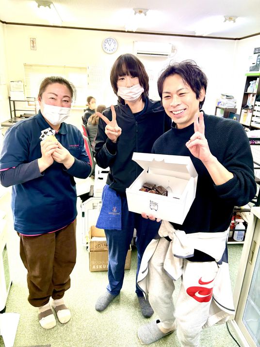 楽しく過ごすスタッフ  