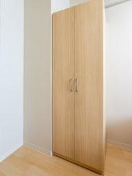 木製クローゼット