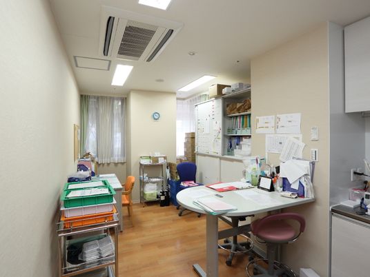 整理されたスタッフルーム