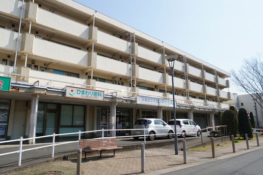 多階層建物の外観