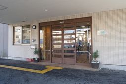 エントランスの外観