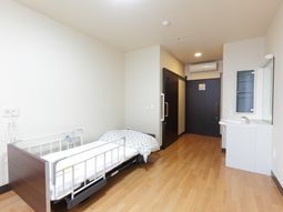 ゆとりある清潔な居室