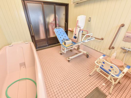バリアフリー浴室設備