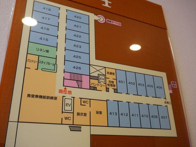 施設の案内図表示 共有スペース 施設の配置を示した案内図です。各部屋の配置や移動経路の理解が一目で可能です。